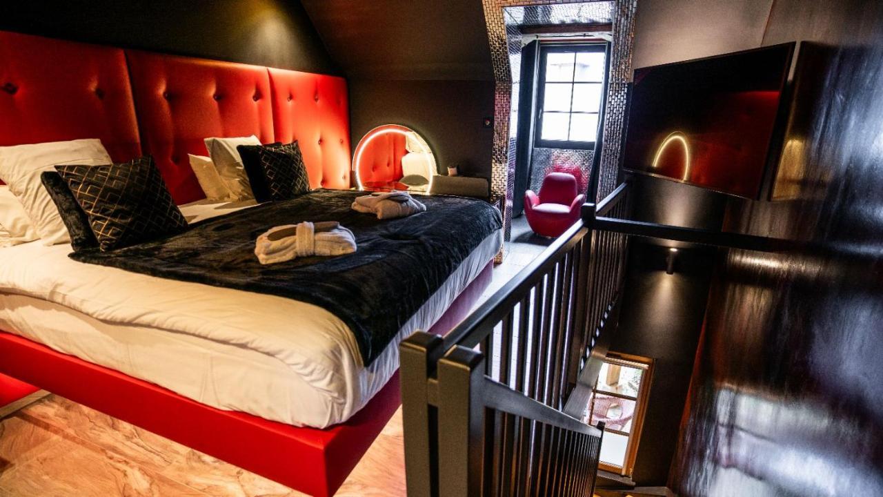 Hotel Et Spa Le Lion D'Or Pont-Évêque Esterno foto